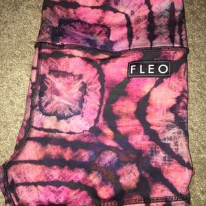 Fleo Shorts